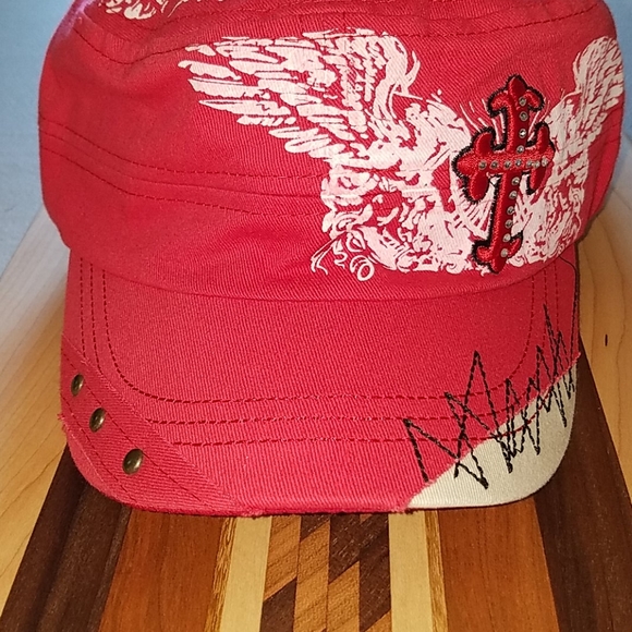 Accessories - NWOT Cross/Wings Hat with Cross